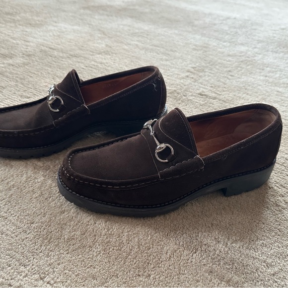 Brown suede men’s Gucci loafers - Picture 3 of 6